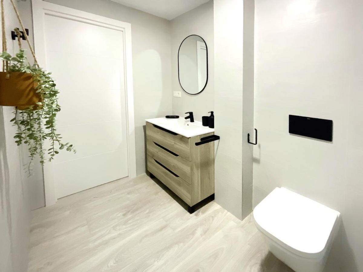 Cs6 Kaleria Suites Almería Exterior photo